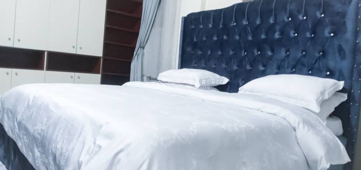 Modern 1-bedroom Apartment, Orchid Road, Lekki, Lagos, Mini Flat (room and Parlour) Short Let