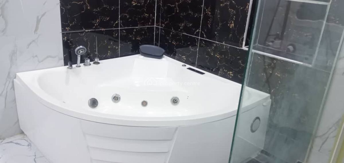 Modern 1-bedroom Apartment, Orchid Road, Lekki, Lagos, Mini Flat (room and Parlour) Short Let
