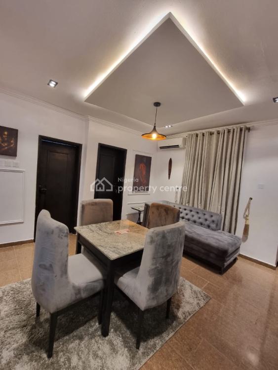 All Room En-suite 2 Bedrooms, Off Admiralty, Lekki Phase 1, Lekki, Lagos, Flat / Apartment Short Let