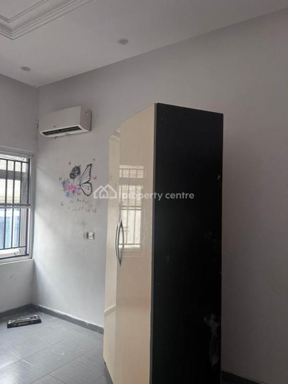a Spacious Room Sharing Kitchen with One Person, Chevron, Lekki, Lagos, Self Contain (single Rooms) for Rent