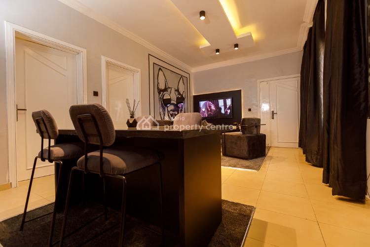 Luxury 2bed Apartment, Lekki Phase 1, Lekki, Lagos, Flat / Apartment Short Let