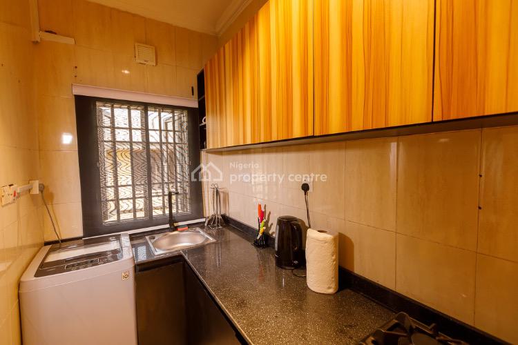 Luxury 2bed Apartment, Lekki Phase 1, Lekki, Lagos, Flat / Apartment Short Let