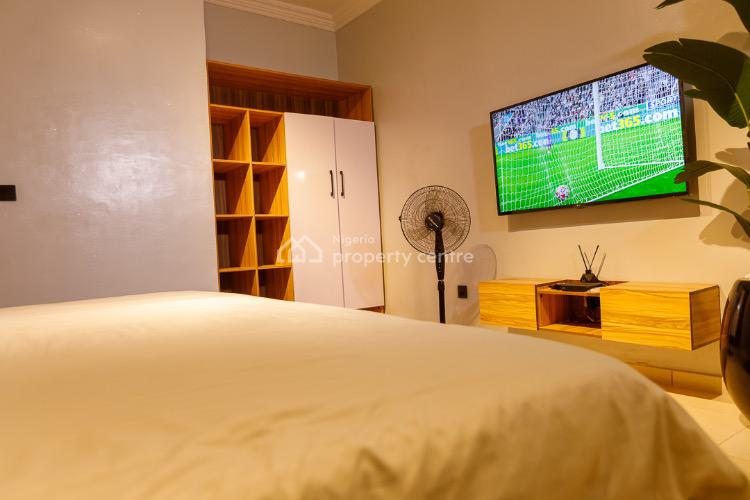 Luxury 2bed Apartment, Lekki Phase 1, Lekki, Lagos, Flat / Apartment Short Let