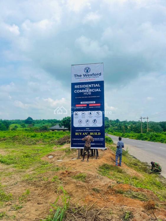 100% Dry Topography Land on Tarred Road with Exclusive Discount, University of Ibadan Axis, Ibadan, Oyo, Mixed-use Land for Sale