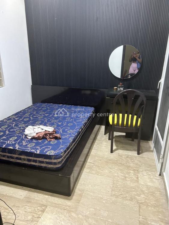 Furnished 2 Bedrooms Apartment, Lekki Phase 1, Lekki, Lagos, Flat / Apartment for Rent