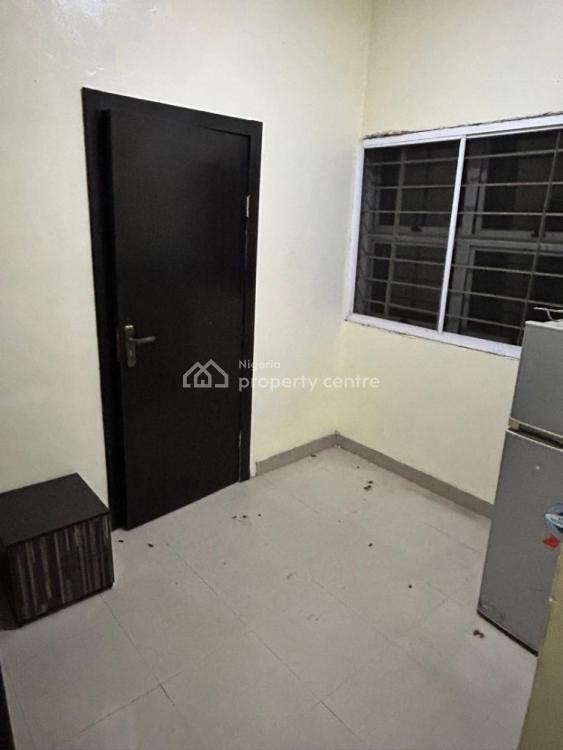 Furnished 2 Bedrooms Apartment, Lekki Phase 1, Lekki, Lagos, Flat / Apartment for Rent
