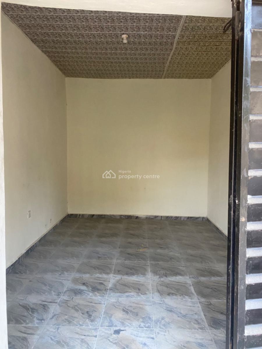 Luxuriously Spacious Space Shop, No 13 Adeyemi Close, Sangotedo, Ajah, Lagos, Shop for Rent