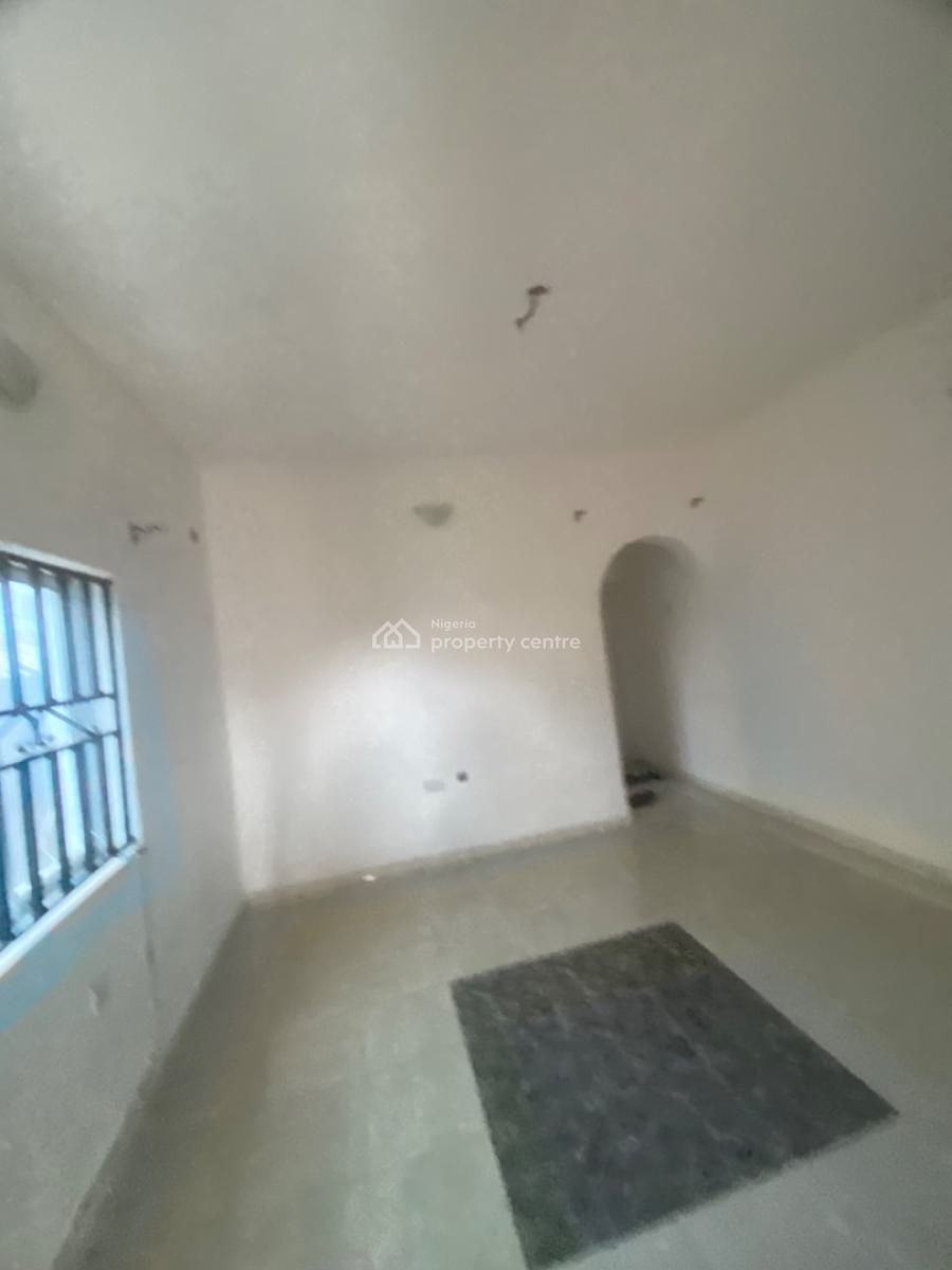 Luxuriously Spacious Mini Flat, No 13 Adeyemi Close, Sangotedo, Ajah, Lagos, Mini Flat (room and Parlour) for Rent
