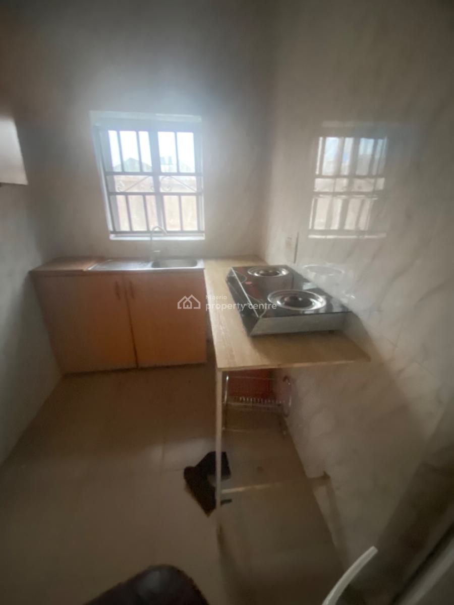 Luxuriously Spacious Mini Flat, No 13 Adeyemi Close, Sangotedo, Ajah, Lagos, Mini Flat (room and Parlour) for Rent