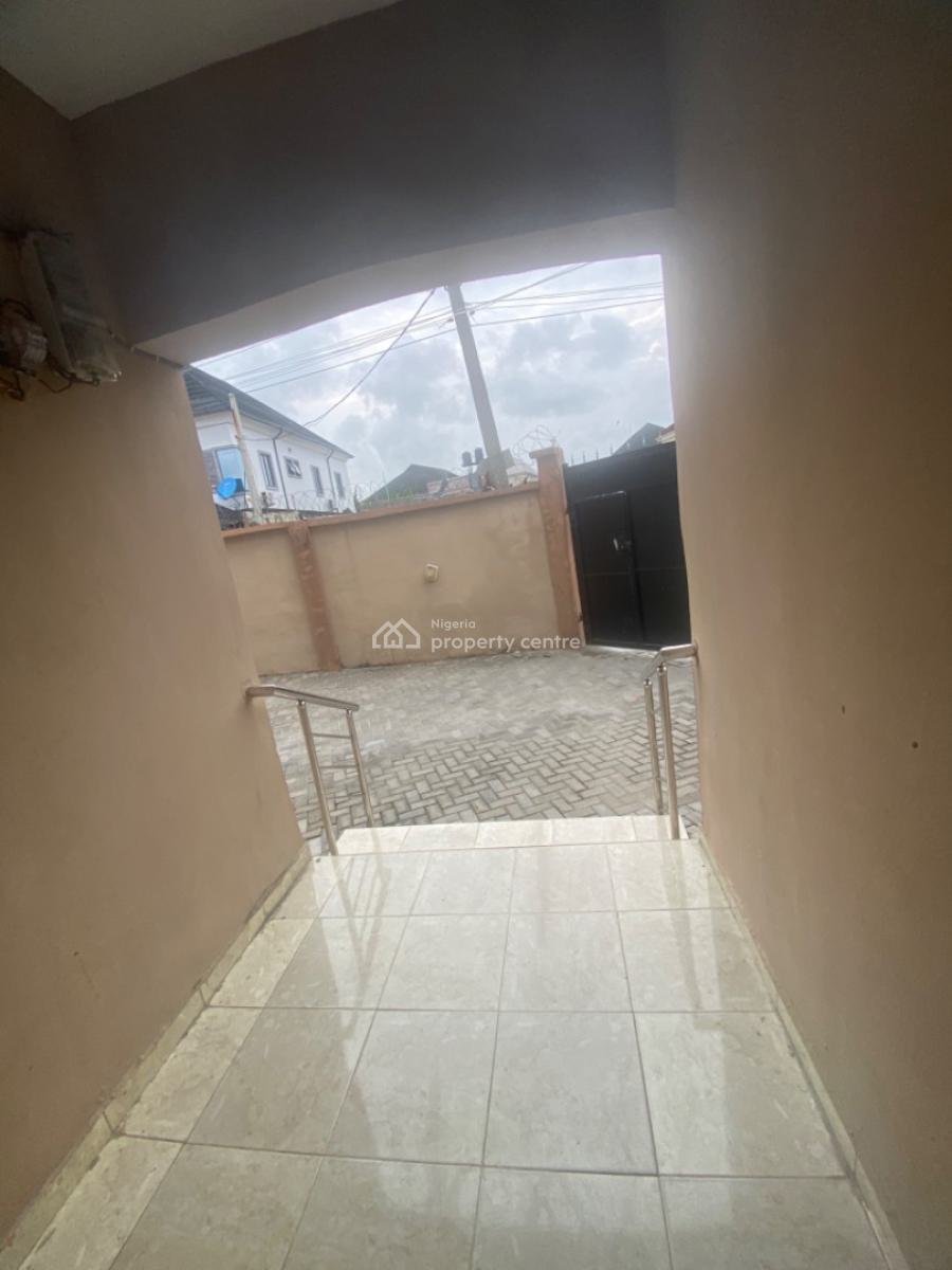 Luxuriously Spacious Mini Flat, No 13 Adeyemi Close, Sangotedo, Ajah, Lagos, Mini Flat (room and Parlour) for Rent