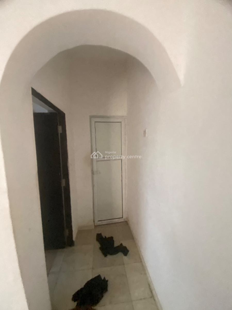 Luxuriously Spacious Mini Flat, No 13 Adeyemi Close, Sangotedo, Ajah, Lagos, Mini Flat (room and Parlour) for Rent