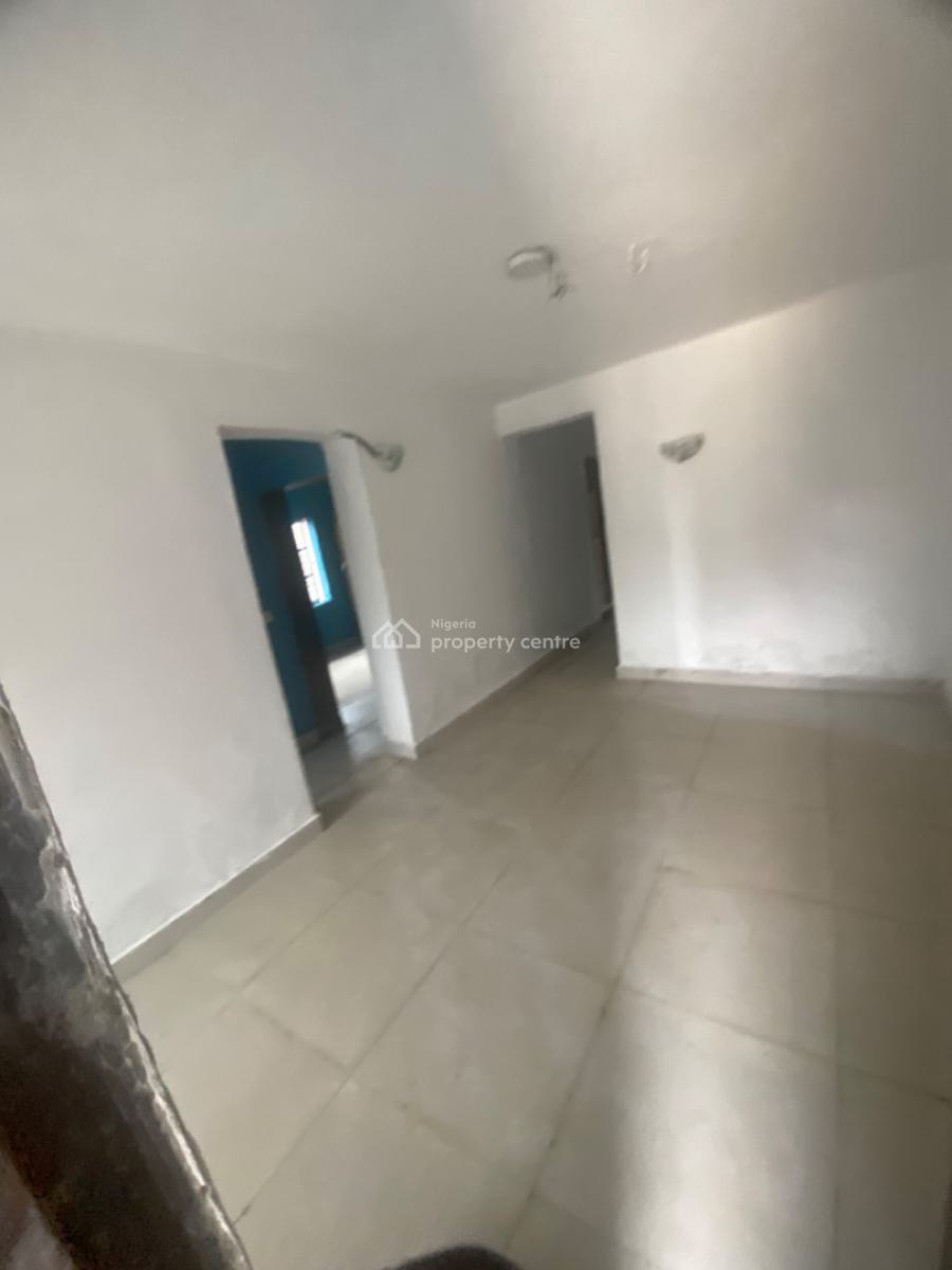 Luxuriously Spacious 2 Bedroom Flat, No 13 Adeyemi Close, Sangotedo, Ajah, Lagos, House for Rent