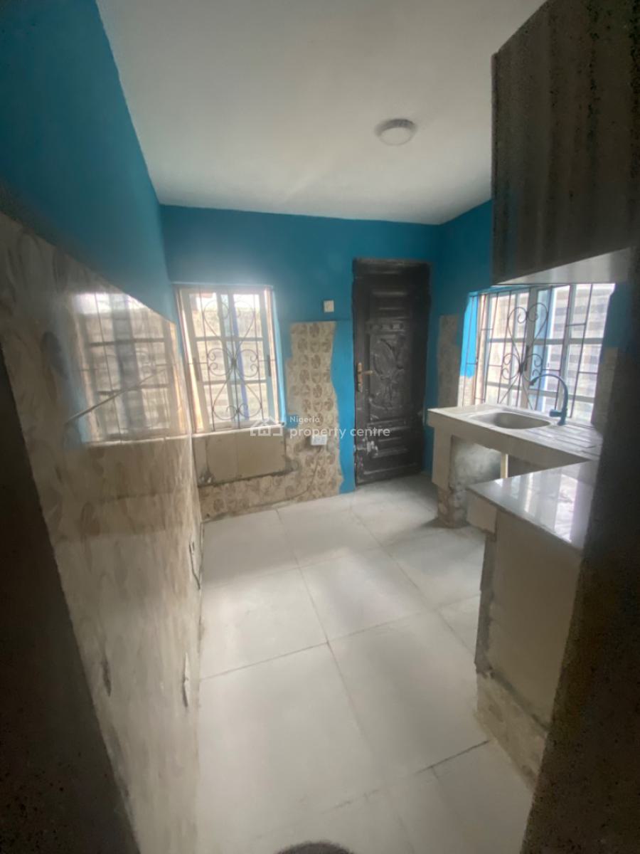 Luxuriously Spacious 2 Bedroom Flat, No 13 Adeyemi Close, Sangotedo, Ajah, Lagos, House for Rent