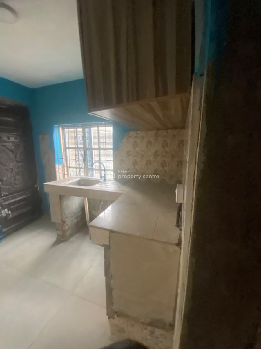 Luxuriously Spacious 2 Bedroom Flat, No 13 Adeyemi Close, Sangotedo, Ajah, Lagos, House for Rent