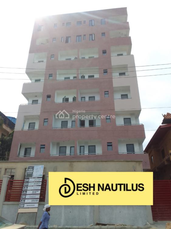 Newly Built 3 Bedroom Apartment, Victoria Island (vi), Lagos, Flat / Apartment for Sale