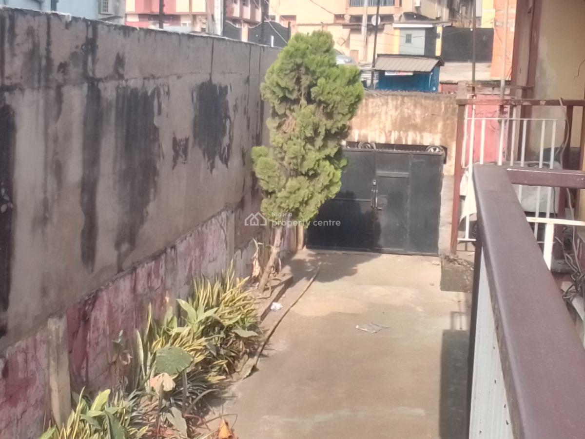 Big Mini Flat with Extra Space Often Used As 2nd Bedroom, Okeowo-somorin, Ifako, Gbagada, Lagos, Flat / Apartment for Rent