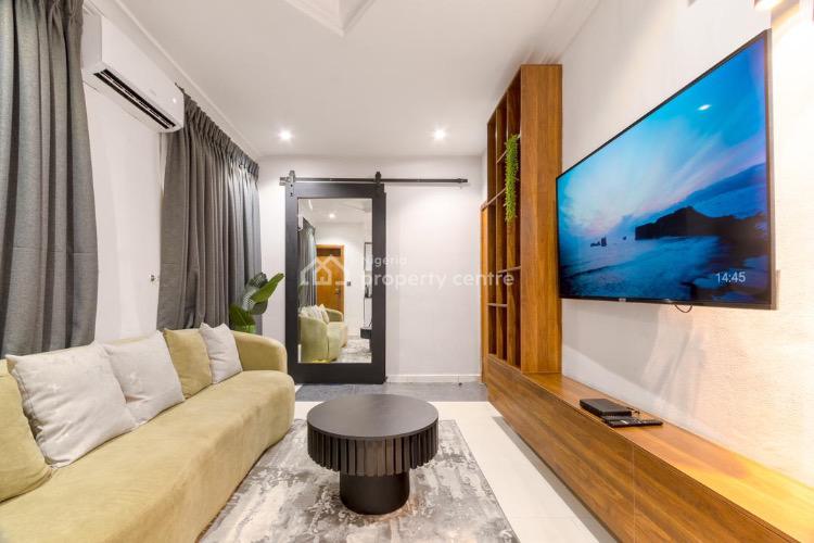 Luxury 1 Bedroom Apartment, Lekki Phase 1, Lekki, Lagos, Flat / Apartment Short Let