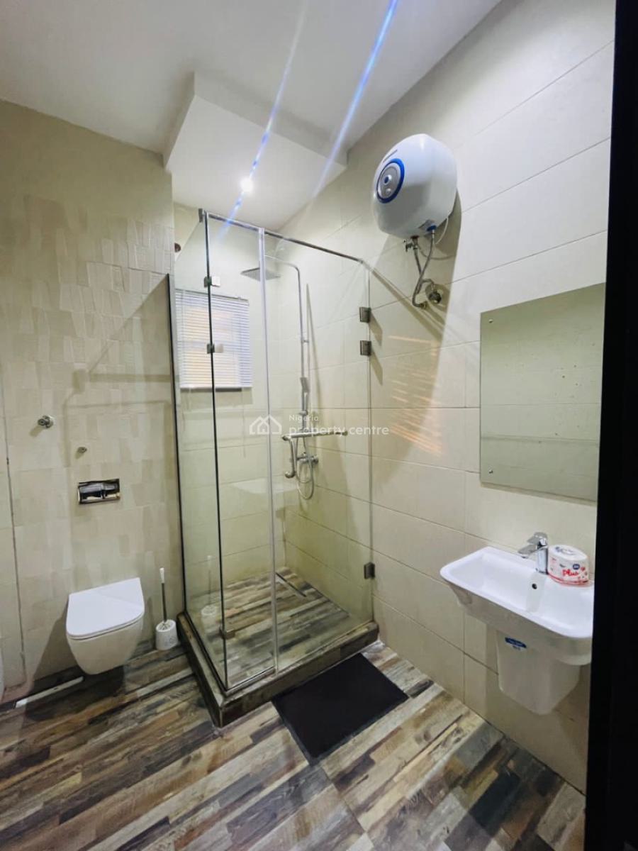 Luxury 2 Bedroom with Swimming Pool, Lekki Phase 1, Lekki, Lagos, Flat / Apartment Short Let