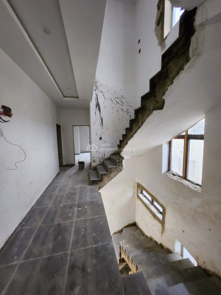 Contemporary 5 Bedrooms Town House + Bq, Trans Engineering Estate, Dawaki, Gwarinpa, Abuja, Terraced Duplex for Sale