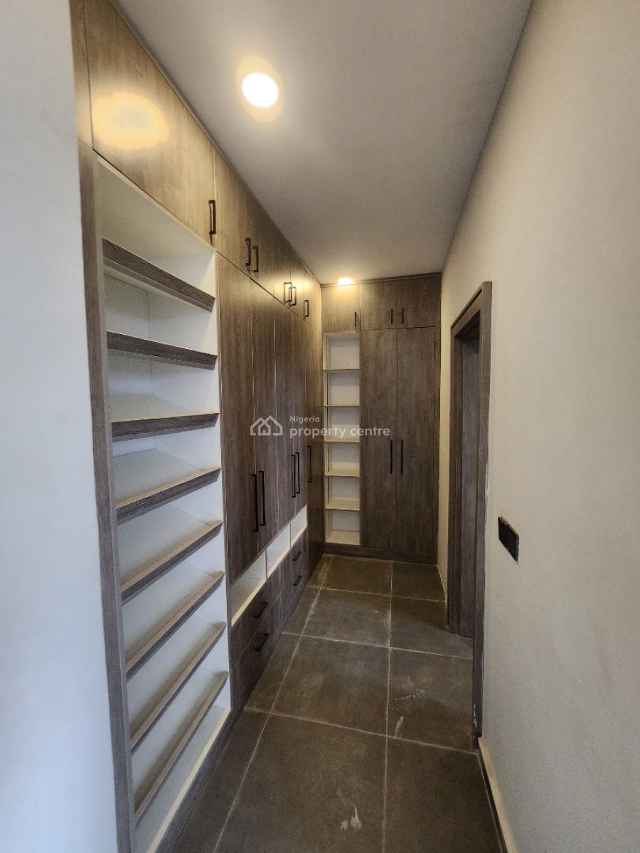 Contemporary 5 Bedrooms Town House + Bq, Trans Engineering Estate, Dawaki, Gwarinpa, Abuja, Terraced Duplex for Sale