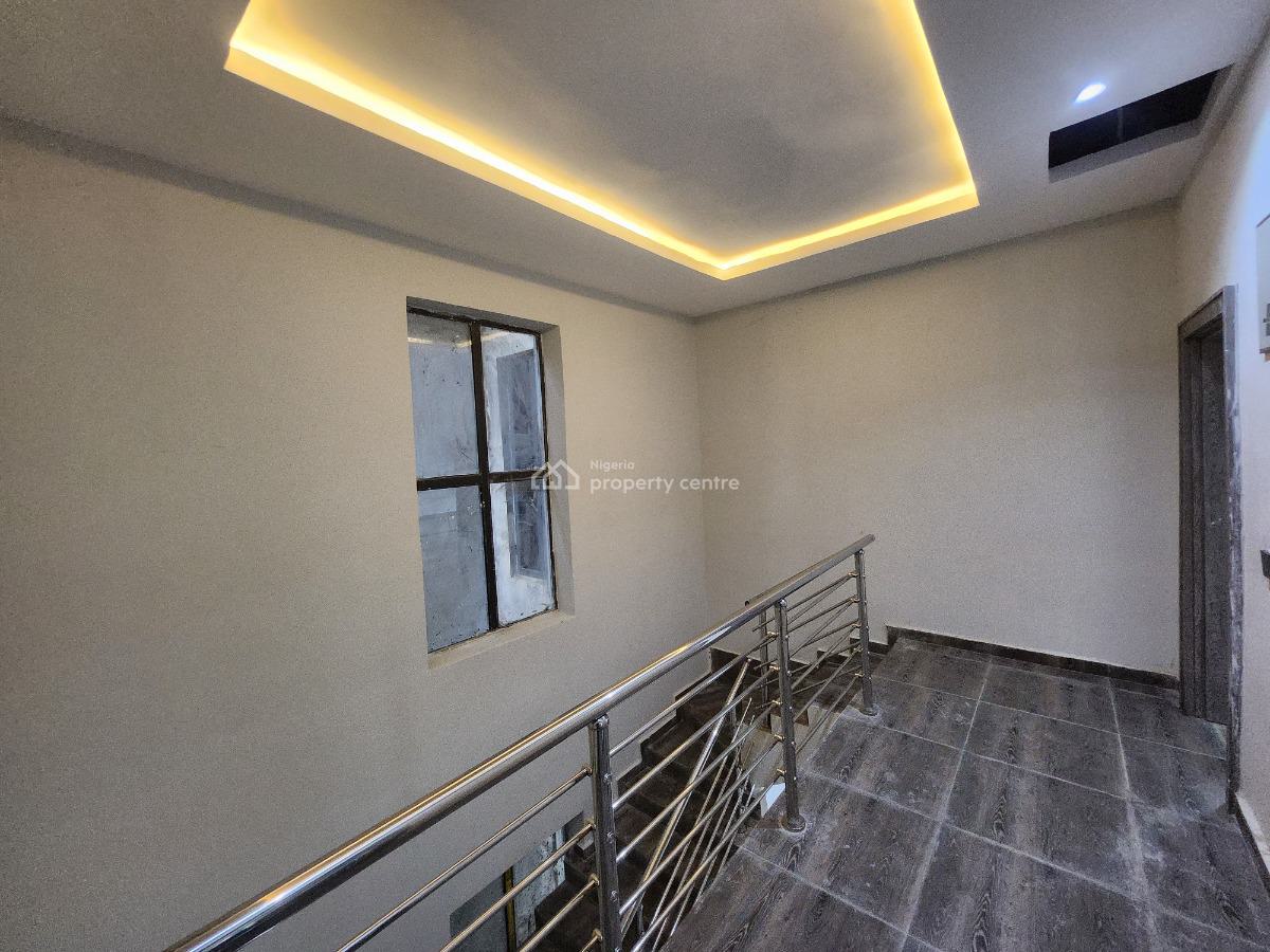 Contemporary 5 Bedrooms Town House + Bq, Trans Engineering Estate, Dawaki, Gwarinpa, Abuja, Terraced Duplex for Sale