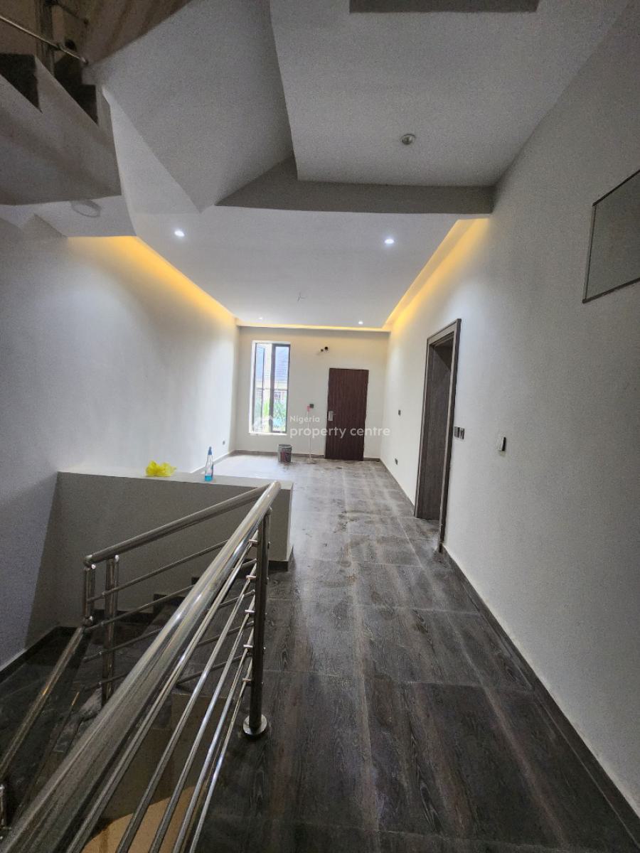 Contemporary 5 Bedrooms Town House + Bq, Trans Engineering Estate, Dawaki, Gwarinpa, Abuja, Terraced Duplex for Sale