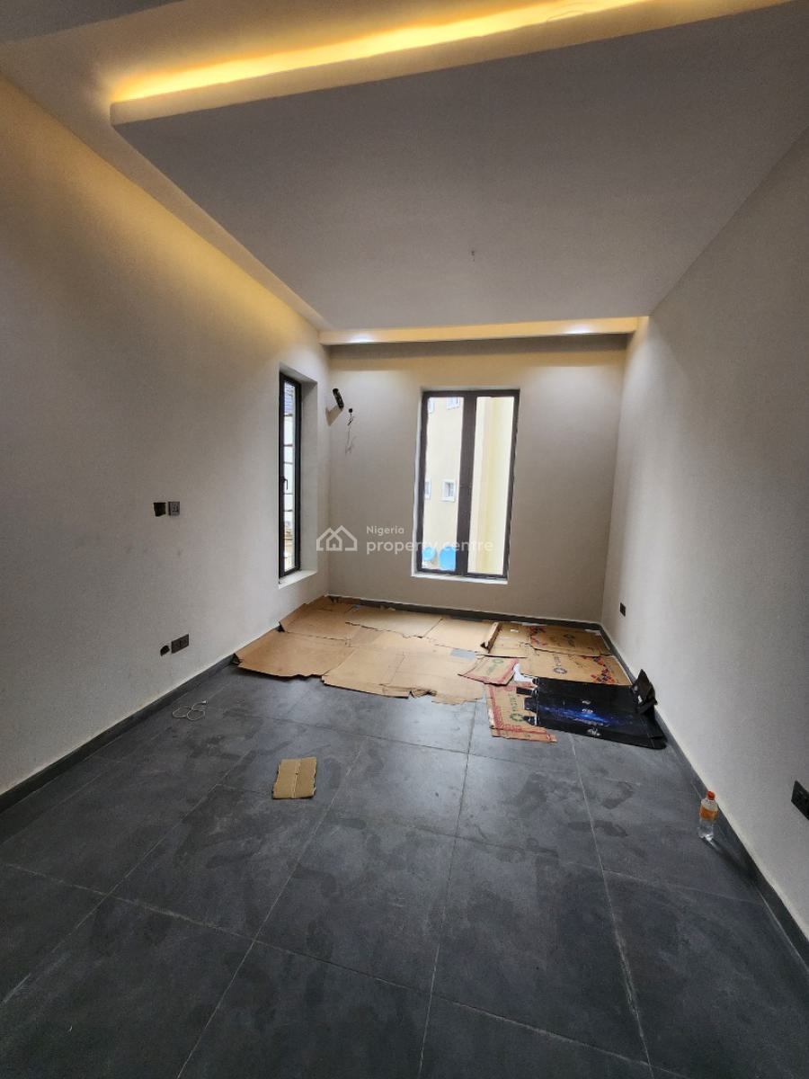 Contemporary 5 Bedrooms Town House + Bq, Trans Engineering Estate, Dawaki, Gwarinpa, Abuja, Terraced Duplex for Sale