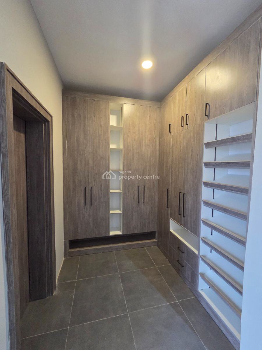 Contemporary 5 Bedrooms Town House + Bq, Trans Engineering Estate, Dawaki, Gwarinpa, Abuja, Terraced Duplex for Sale