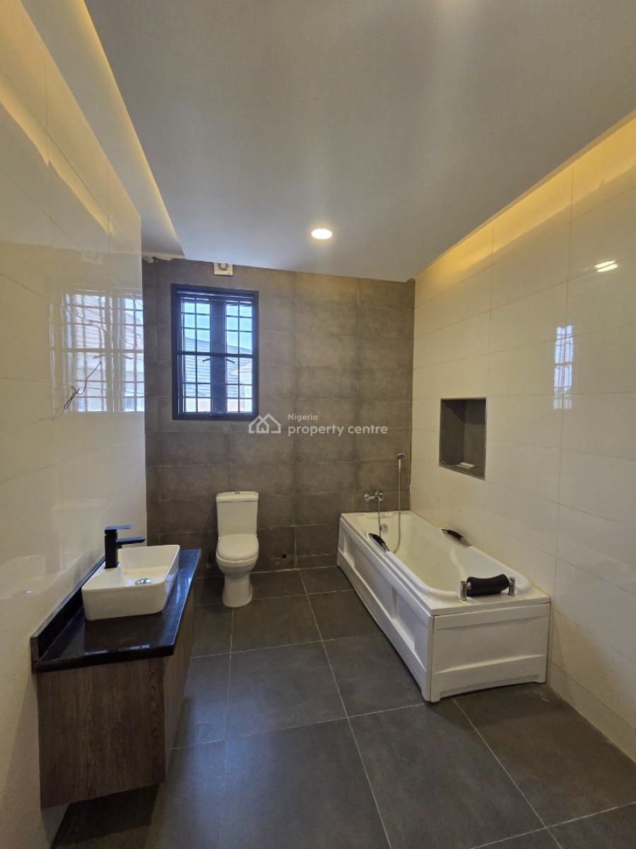 Contemporary 5 Bedrooms Town House + Bq, Trans Engineering Estate, Dawaki, Gwarinpa, Abuja, Terraced Duplex for Sale