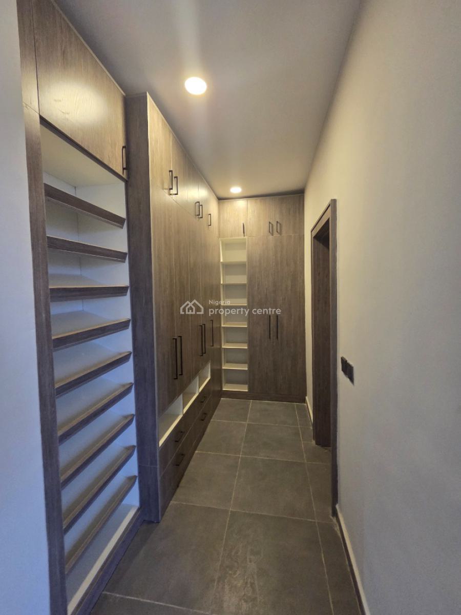 Contemporary 5 Bedrooms Town House + Bq, Trans Engineering Estate, Dawaki, Gwarinpa, Abuja, Terraced Duplex for Sale