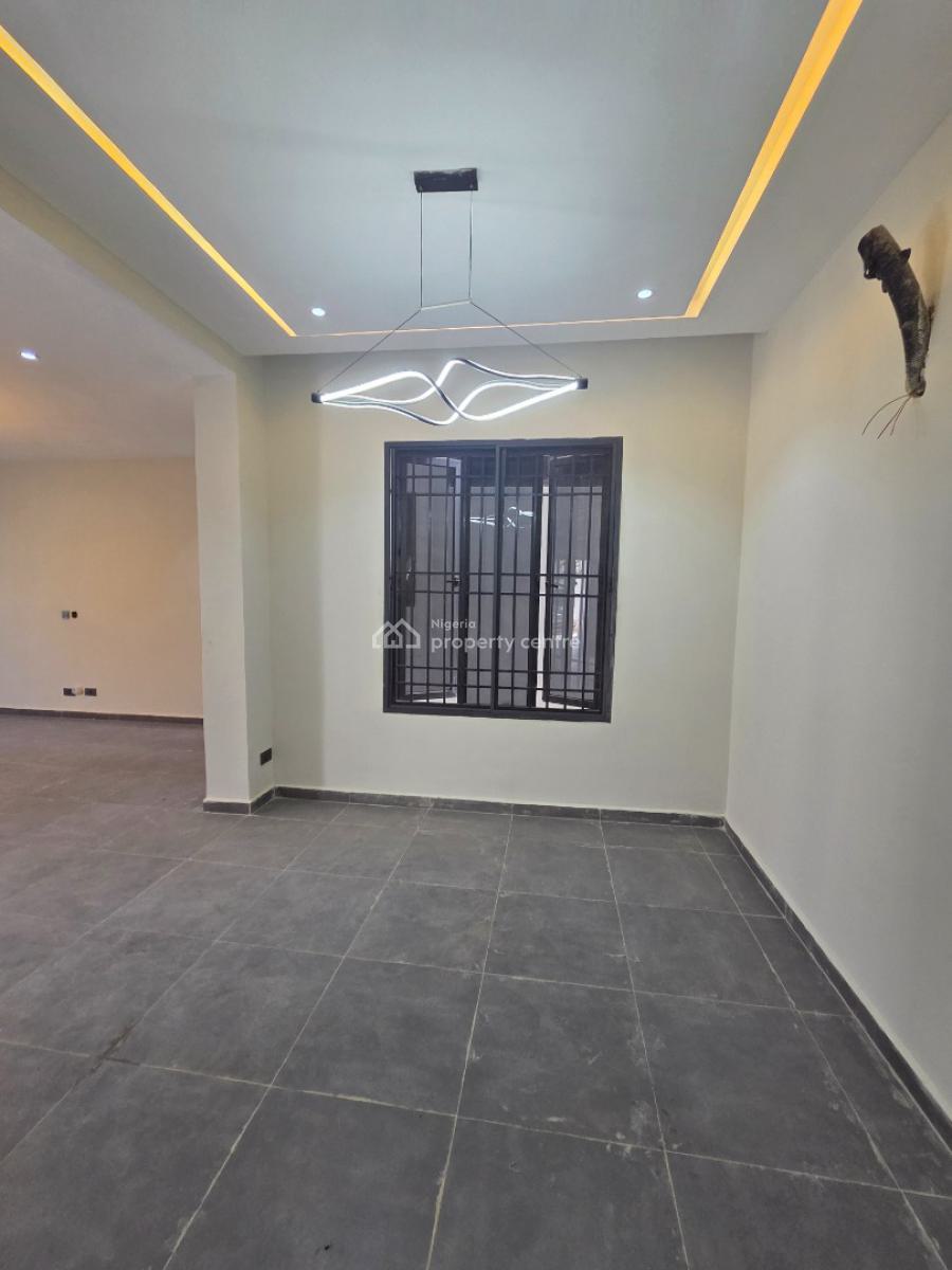 Contemporary 5 Bedrooms Town House + Bq, Trans Engineering Estate, Dawaki, Gwarinpa, Abuja, Terraced Duplex for Sale