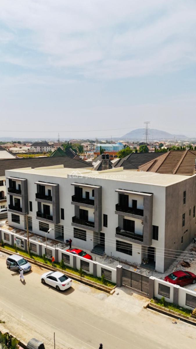 Contemporary 5 Bedrooms Town House + Bq, Trans Engineering Estate, Dawaki, Gwarinpa, Abuja, Terraced Duplex for Sale