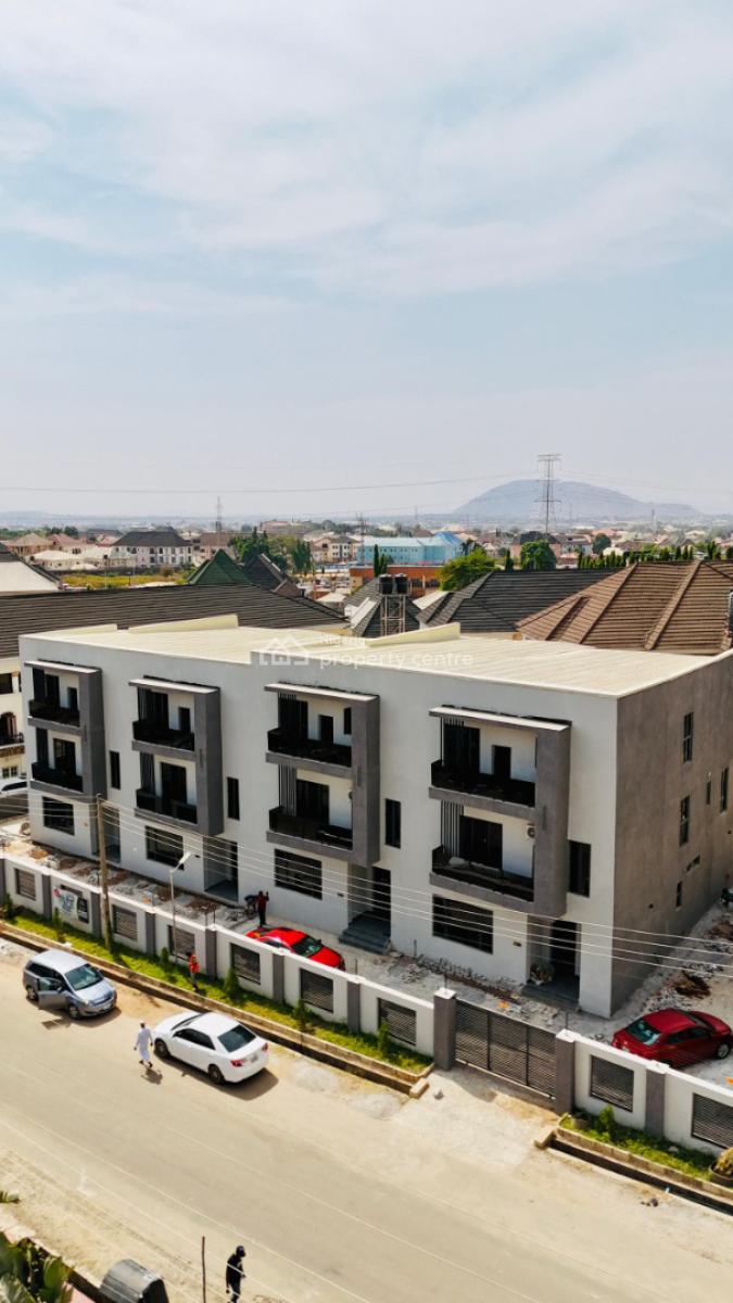 Contemporary 5 Bedrooms Town House + Bq, Trans Engineering Estate, Dawaki, Gwarinpa, Abuja, Terraced Duplex for Sale