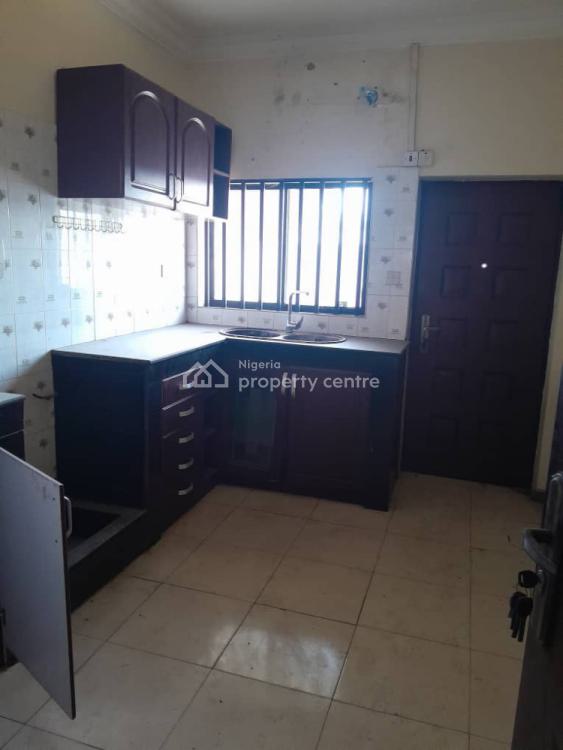 3-bedroom Flat, Lekki Phase 1, Lekki, Lagos, Flat / Apartment for Rent