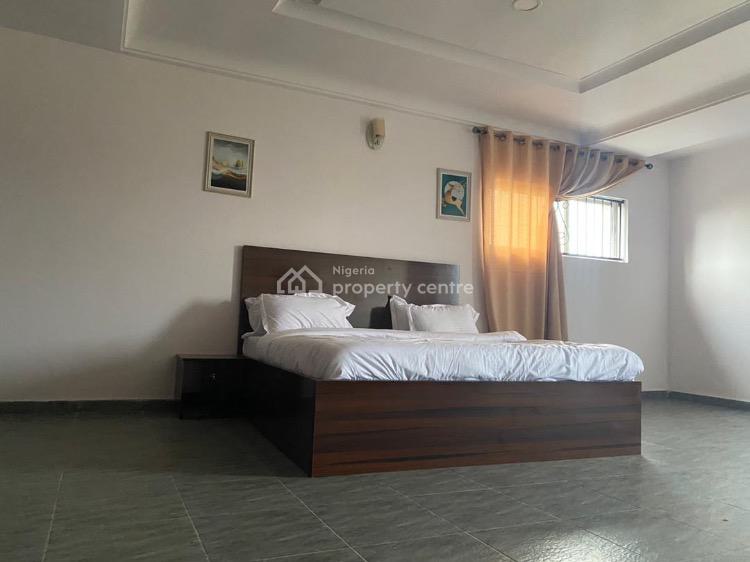 For Rent Service 3 Bedroom Flat (no Bq) Without The Furnitures