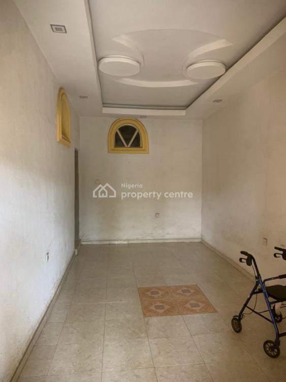 4 Bedroom Bungalow, Off Ijegun, Ijegun, Ikotun, Lagos, Detached Bungalow for Sale