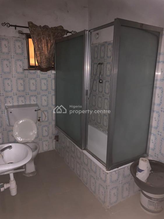 4 Bedroom Bungalow, Off Ijegun, Ijegun, Ikotun, Lagos, Detached Bungalow for Sale