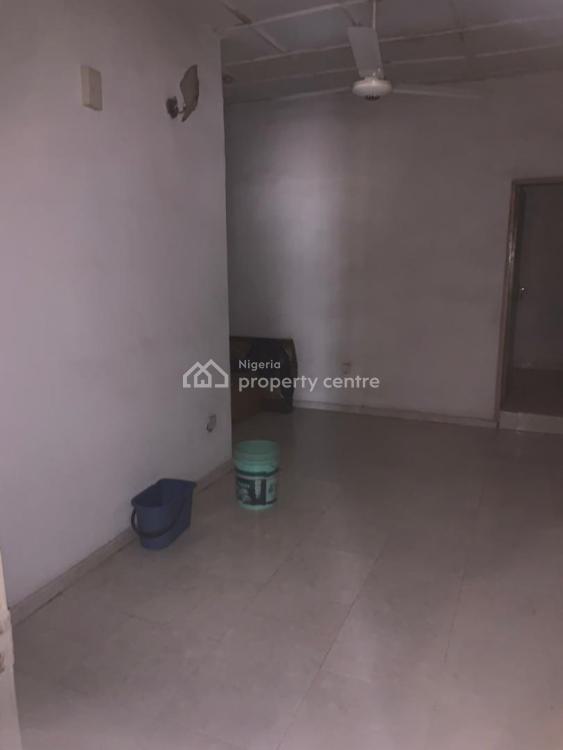 4 Bedroom Bungalow, Off Ijegun, Ijegun, Ikotun, Lagos, Detached Bungalow for Sale