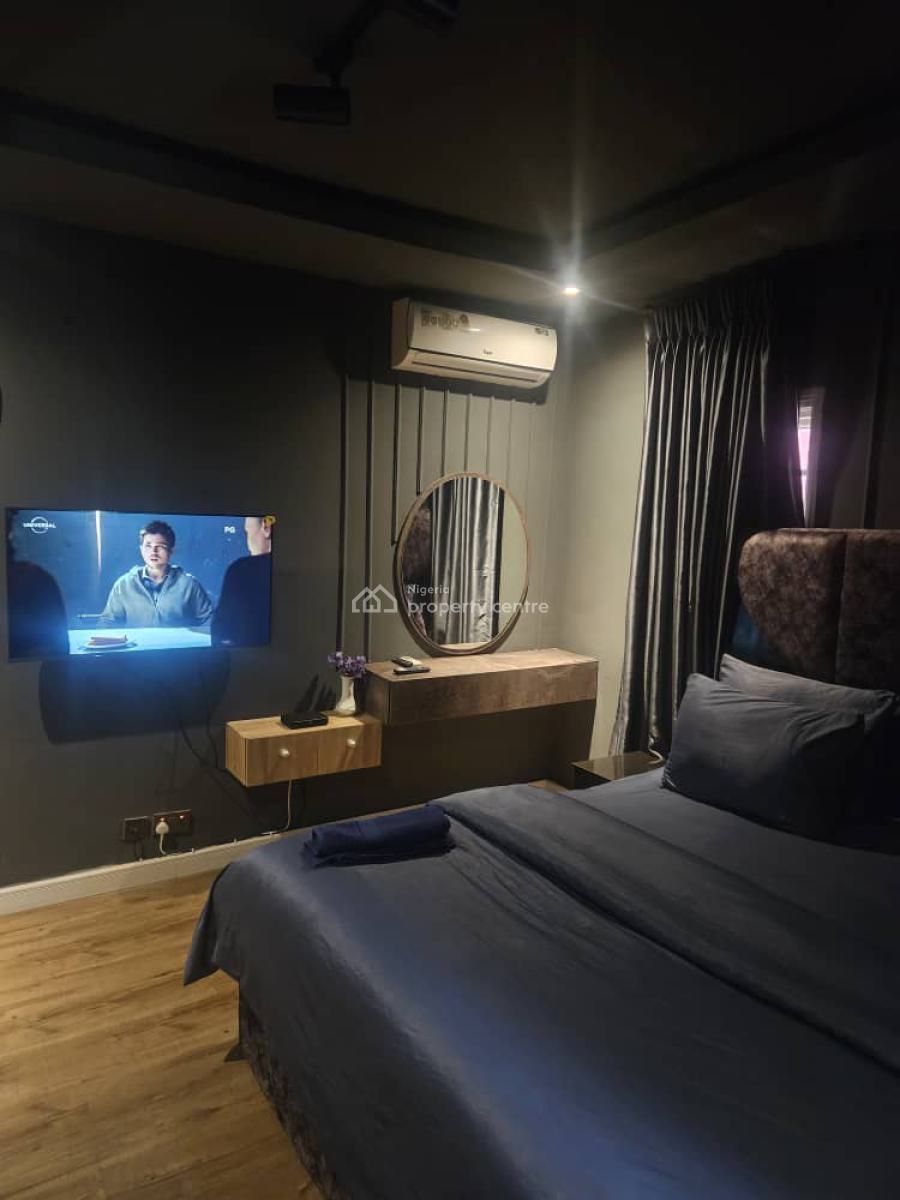 Executive Furnished & Serviced 1b/r Flat in a Gated Estate, Lekki Apartments, Off Freedom Way, Ikate, Lekki, Lagos, Mini Flat (room and Parlour) Short Let