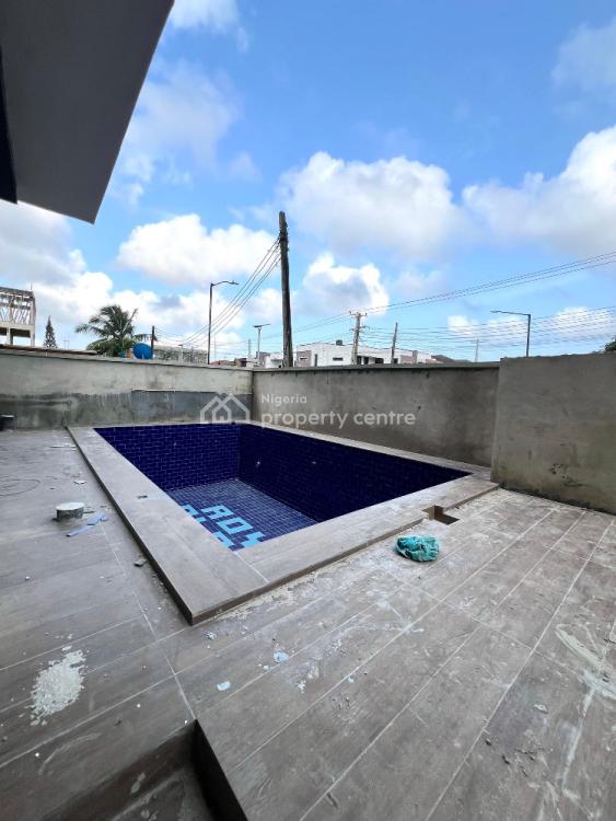 Serviced 3 Bedroom Apartment with Swimming Pool & Gym, Lekki Phase 1, Lekki, Lagos, Flat / Apartment for Sale