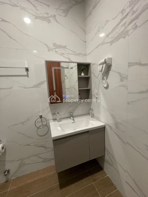 Studio Apartment, Lekki Phase 1, Lekki, Lagos, Self Contain (single Rooms) Short Let