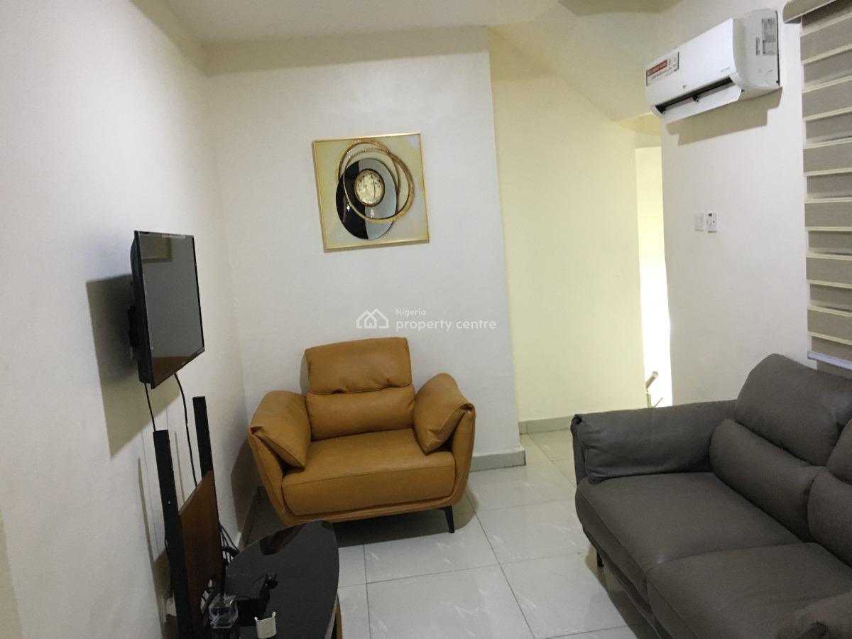 Fully Furnished and Serviced 3 Bedrooms Duplex, Crescent, Maryland, Lagos, Terraced Duplex Short Let
