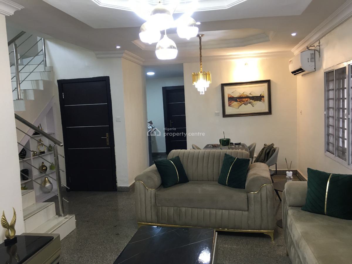 Fully Furnished and Serviced 3 Bedrooms Duplex, Crescent, Maryland, Lagos, Terraced Duplex Short Let