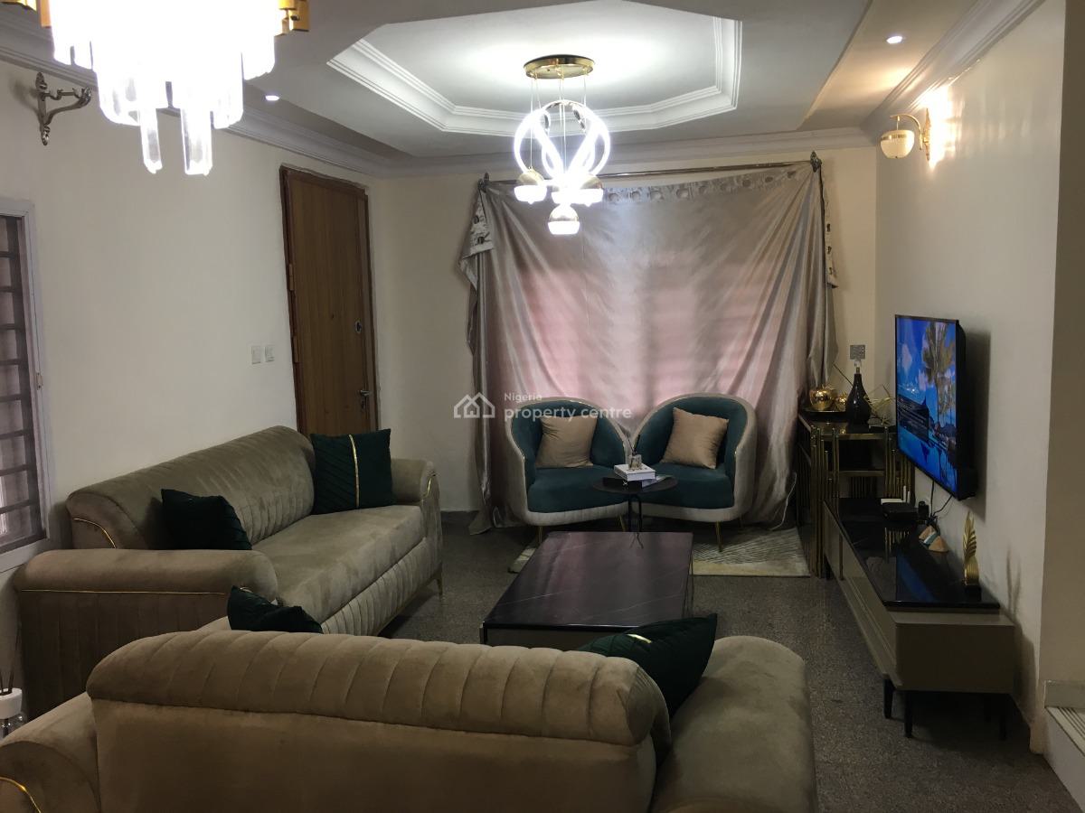 Fully Furnished and Serviced 3 Bedrooms Duplex, Crescent, Maryland, Lagos, Terraced Duplex Short Let