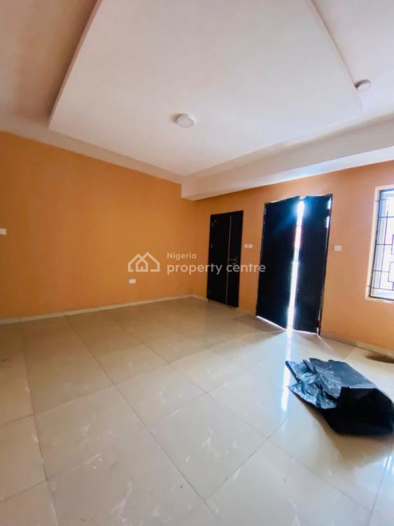 2 Bedroom Flat, Ologolo, Lekki, Lagos, Flat / Apartment for Sale