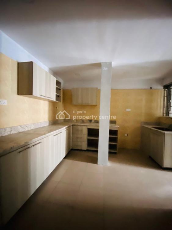 2 Bedroom Flat, Ologolo, Lekki, Lagos, Flat / Apartment for Sale