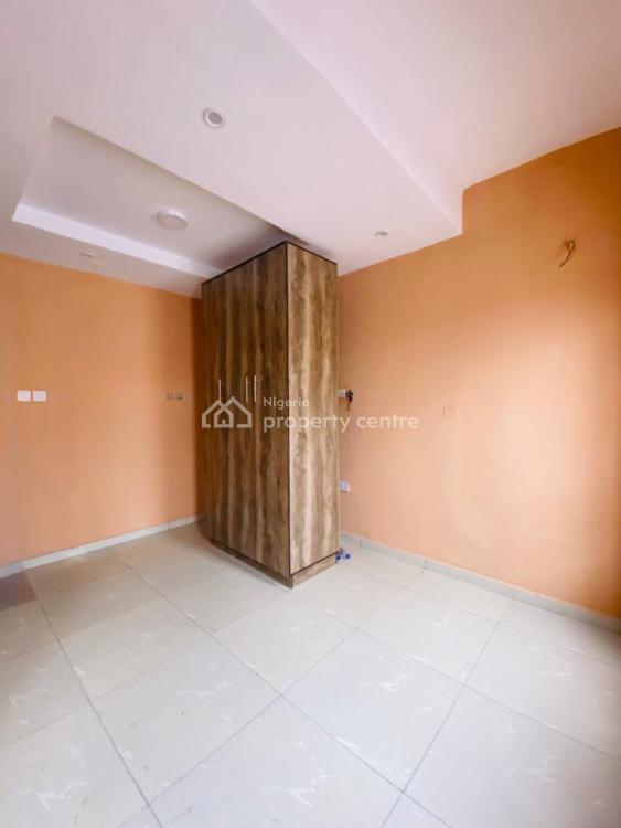 2 Bedroom Flat, Ologolo, Lekki, Lagos, Flat / Apartment for Sale