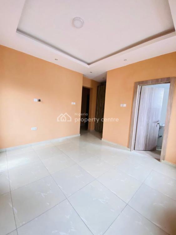 2 Bedroom Flat, Ologolo, Lekki, Lagos, Flat / Apartment for Sale