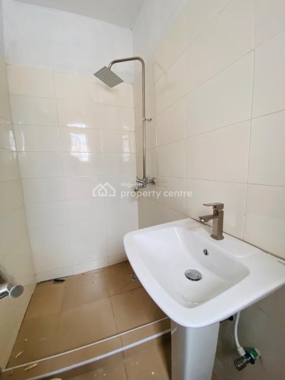 2 Bedroom Flat, Ologolo, Lekki, Lagos, Flat / Apartment for Sale