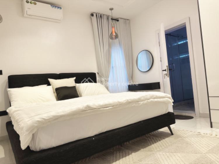 Newly Furnished 3 Bedrooms Apartment, Maruwa, Lekki Phase 1, Lekki, Lagos, Flat / Apartment Short Let